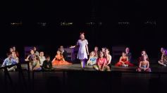 Foto de la galería: Postales de Matilda, el elogiado musical del Festival De Las Dos Orillas