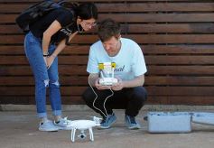 Foto de la galería: Postales de una tarde soleada: empezó en la bahía El Brete la Semana del Farmacéutico