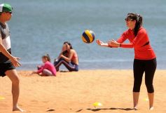 Foto de la galería: Postales de una tarde soleada: empezó en la bahía El Brete la Semana del Farmacéutico