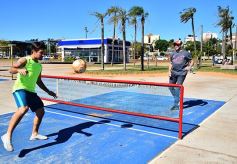 Foto de la galería: Postales de una tarde soleada: empezó en la bahía El Brete la Semana del Farmacéutico