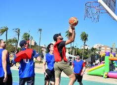 Foto de la galería: Postales de una tarde soleada: empezó en la bahía El Brete la Semana del Farmacéutico