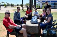 Foto de la galería: Postales de una tarde soleada: empezó en la bahía El Brete la Semana del Farmacéutico