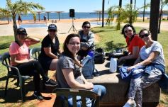 Foto de la galería: Postales de una tarde soleada: empezó en la bahía El Brete la Semana del Farmacéutico