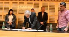 Foto de la galería: Legislatura: remarcaron la importancia del uso responsable de los antibióticos