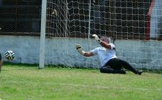 Foto de la galería: Glorias de Guaraní y de Iguazú jugaron un partido en Villa Sarita