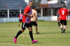 Foto de la galería: Glorias de Guaraní y de Iguazú jugaron un partido en Villa Sarita