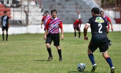 Foto de la galería: Glorias de Guaraní y de Iguazú jugaron un partido en Villa Sarita
