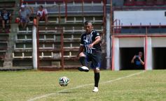 Foto de la galería: Glorias de Guaraní y de Iguazú jugaron un partido en Villa Sarita