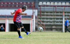 Foto de la galería: Glorias de Guaraní y de Iguazú jugaron un partido en Villa Sarita