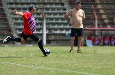 Foto de la galería: Glorias de Guaraní y de Iguazú jugaron un partido en Villa Sarita