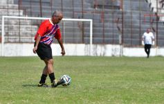 Foto de la galería: Glorias de Guaraní y de Iguazú jugaron un partido en Villa Sarita