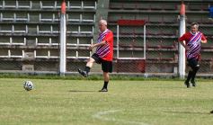 Foto de la galería: Glorias de Guaraní y de Iguazú jugaron un partido en Villa Sarita