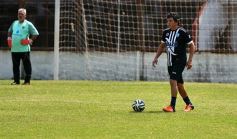 Foto de la galería: Glorias de Guaraní y de Iguazú jugaron un partido en Villa Sarita