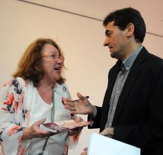 Foto de la galería: Roberto Maack presentó su primer libro de cuentos