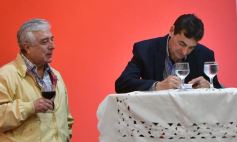 Foto de la galería: Roberto Maack presentó su primer libro de cuentos