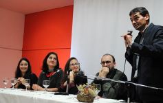 Foto de la galería: Roberto Maack presentó su primer libro de cuentos