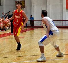 Foto de la galería: Tokio superó a Luz y Fuerza por la Liga Provincial