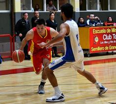 Foto de la galería: Tokio superó a Luz y Fuerza por la Liga Provincial