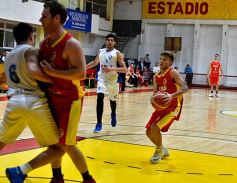 Foto de la galería: Tokio superó a Luz y Fuerza por la Liga Provincial