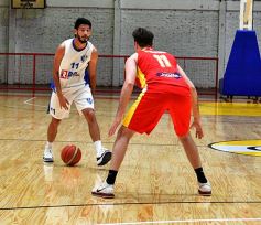 Foto de la galería: Tokio superó a Luz y Fuerza por la Liga Provincial