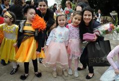 Foto de la galería: Sorpresa y mimos para los docentes en el Colegio del Carmen