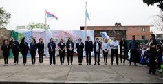 Foto de la galería: Sorpresa y mimos para los docentes en el Colegio del Carmen