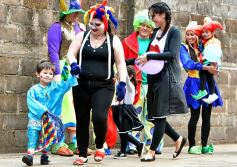Foto de la galería: Sorpresa y mimos para los docentes en el Colegio del Carmen