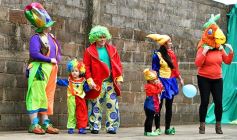 Foto de la galería: Sorpresa y mimos para los docentes en el Colegio del Carmen