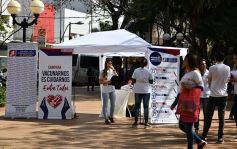 Foto de la galería: En su día, los farmacéuticos llevaron adelante en toda la provincia una campaña a favor de la vacunación