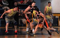 Foto de la galería: La victoria de Mitre ante Cataratas en fotos