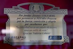 Foto de la galería: Homenaje de la familia farmacéutica a una joven estudiante y colaboradora que falleció hace pocas semanas