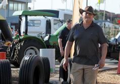 Foto de la galería: Los amigos en la Feria Forestal Argentina