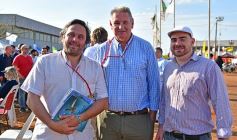 Foto de la galería: Los amigos en la Feria Forestal Argentina