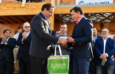 Foto de la galería: Los amigos en la Feria Forestal Argentina