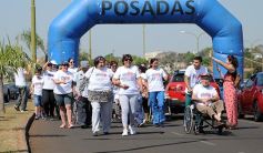 Foto de la galería: Maratón, caminata y solidaridad en la costanera