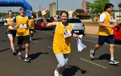 Foto de la galería: Maratón, caminata y solidaridad en la costanera
