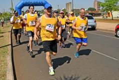 Foto de la galería: Maratón, caminata y solidaridad en la costanera