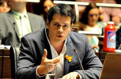 Foto de la galería: Sancionaron la creación de centros para asistir a menores en conflicto con la ley penal