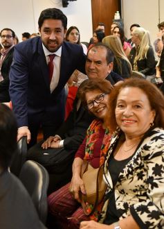 Foto de la galería: Juraron ocho nuevos jueces provinciales