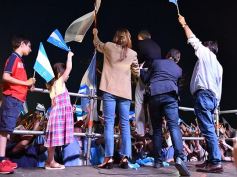 Foto de la galería: Mauricio Macri vino a Posadas con la campaña del "Sí, se puede"