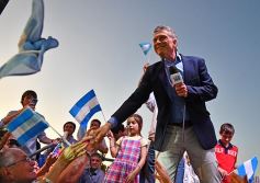 Foto de la galería: Mauricio Macri vino a Posadas con la campaña del "Sí, se puede"