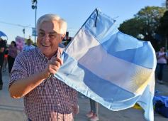 Foto de la galería: Mauricio Macri vino a Posadas con la campaña del "Sí, se puede"