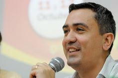 Foto de la galería: Cerro Azul vive su 32° Fiesta Provincial del Durazno y 11° de la Producción Frutihortícola