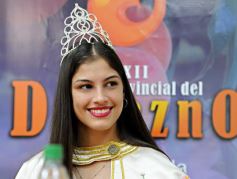 Foto de la galería: Cerro Azul vive su 32° Fiesta Provincial del Durazno y 11° de la Producción Frutihortícola