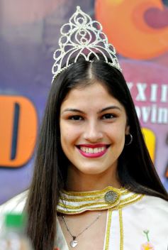 Foto de la galería: Cerro Azul vive su 32° Fiesta Provincial del Durazno y 11° de la Producción Frutihortícola