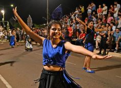 Foto de la galería: Arrancó con todo la edición 2019 de la Estudiantina de Posadas