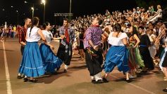 Foto de la galería: Arrancó con todo la edición 2019 de la Estudiantina de Posadas
