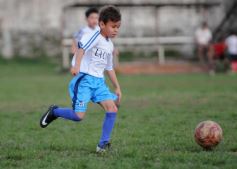Foto de la galería: Fútbol Infantil: los futuros craks mostraron sus habilidades en la cancha de Brown