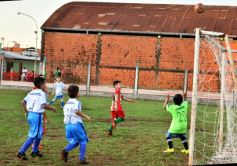 Foto de la galería: Fútbol Infantil: los futuros craks mostraron sus habilidades en la cancha de Brown
