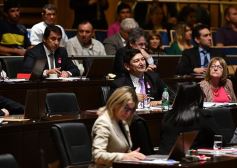 Foto de la galería: La Legislatura aprobó que sea obligatoria la publicación de todas las resoluciones del STJ